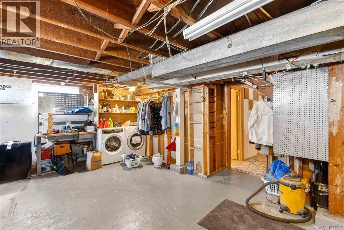 4907 Morton St - 38