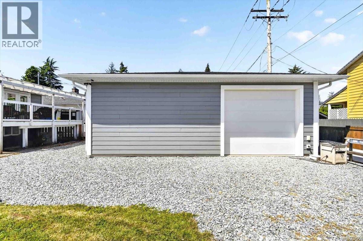 4907 Morton St - 43