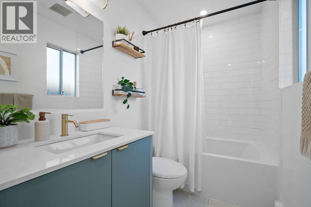 2 Bed, 2 Bath Apartment for Sale in Vancouver – 404 888 W 13TH AVENUE, Vancouver – MLS# R3117123 - Image 16