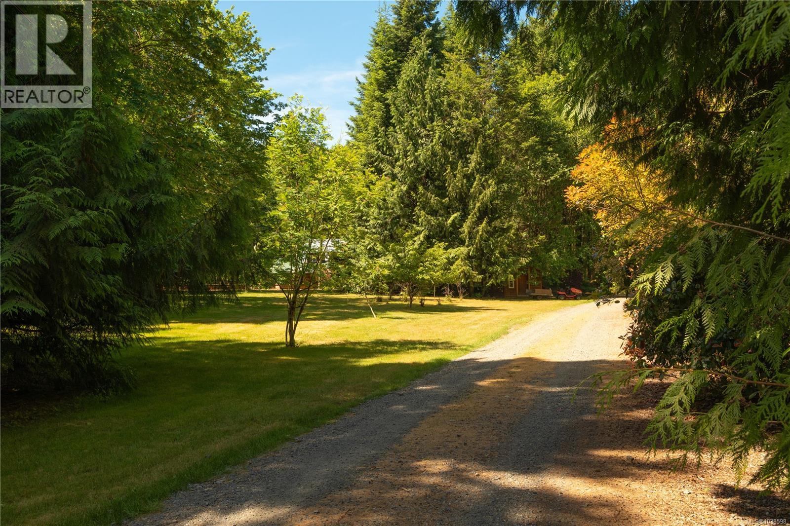 1880 Forest Hill Pl, Nanaimo