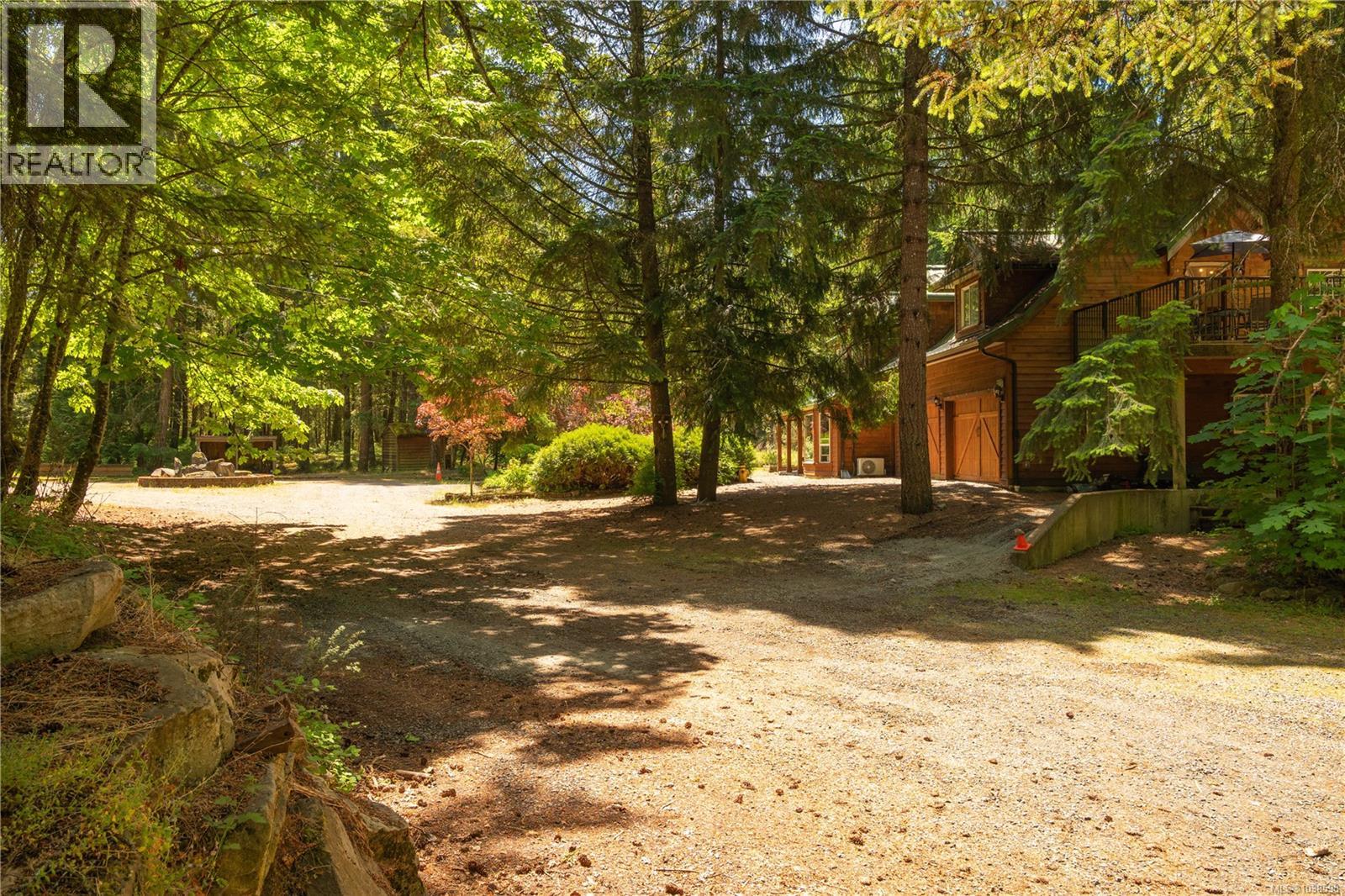 1880 Forest Hill Pl, Nanaimo