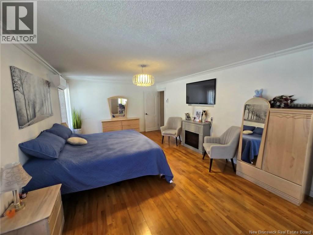 3033 St Laurent - 36