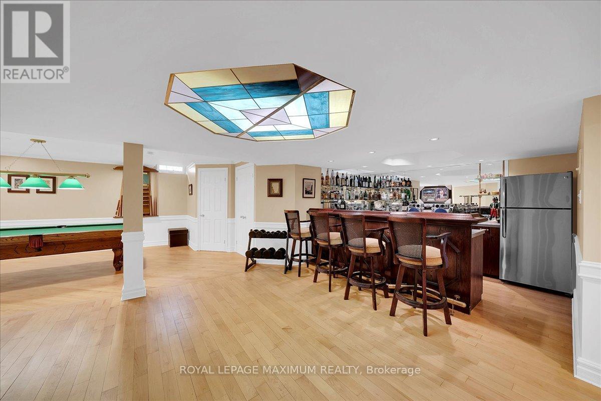 62 MONTGOMERY COURT - 43
