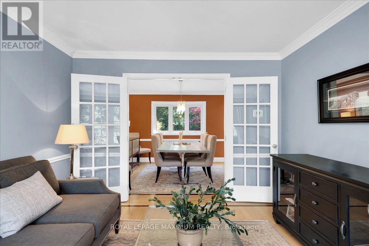 62 MONTGOMERY COURT - 7