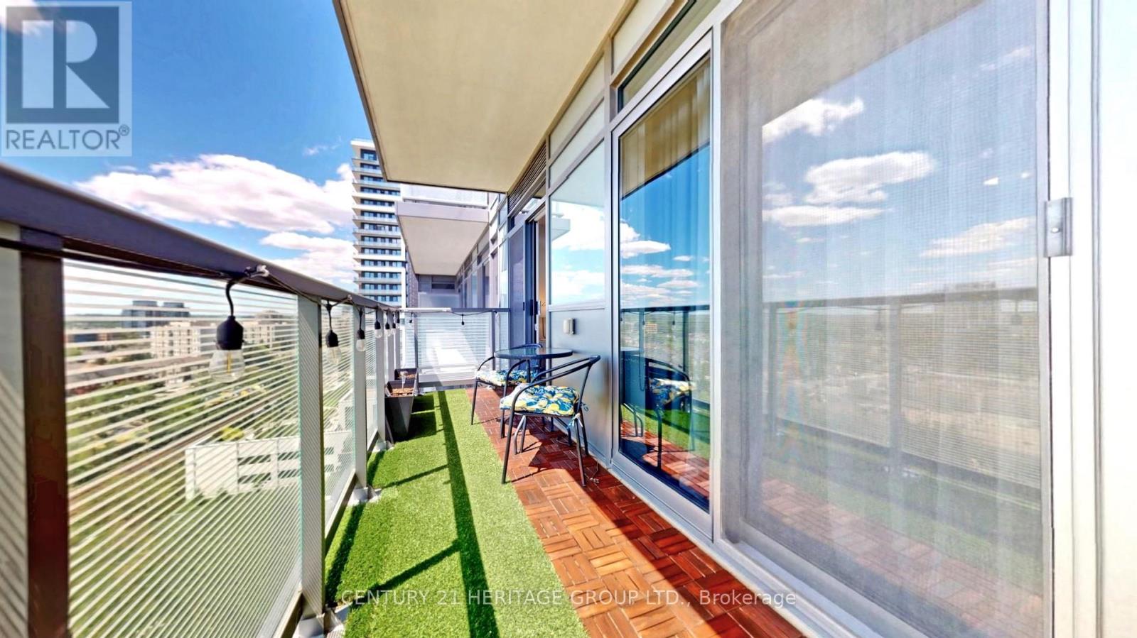 #1106 65 ONEIDA CRESCENT - 32