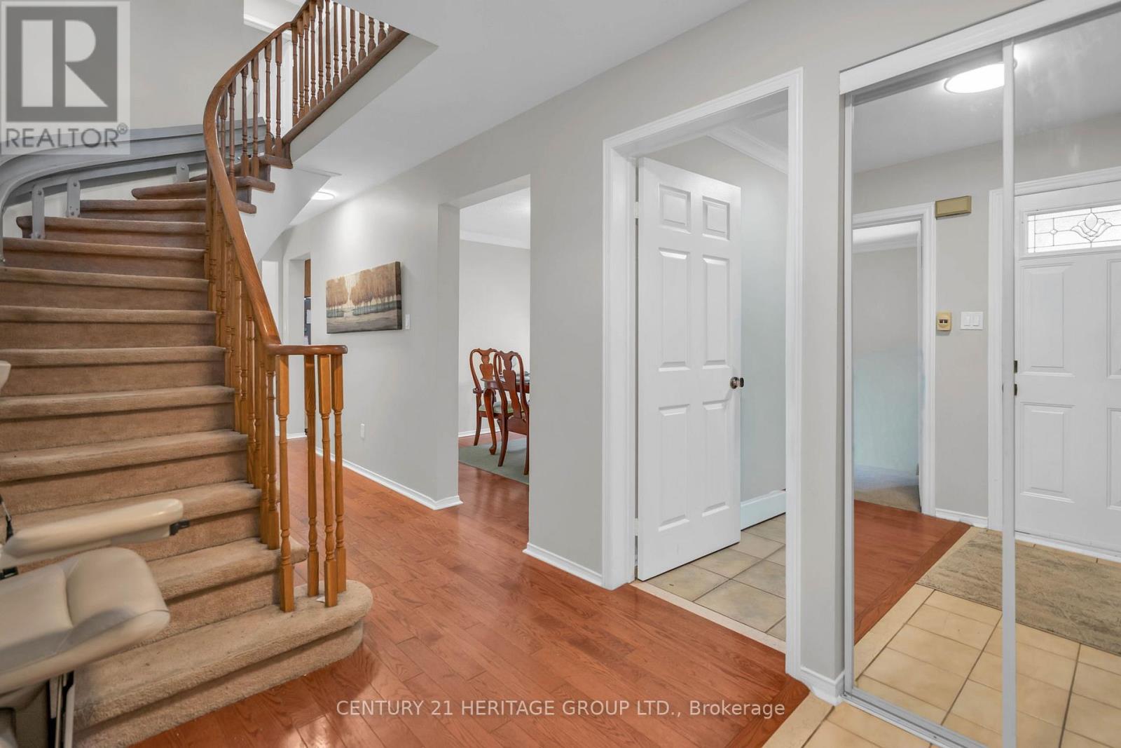 228 BILLINGS CRESCENT - 9