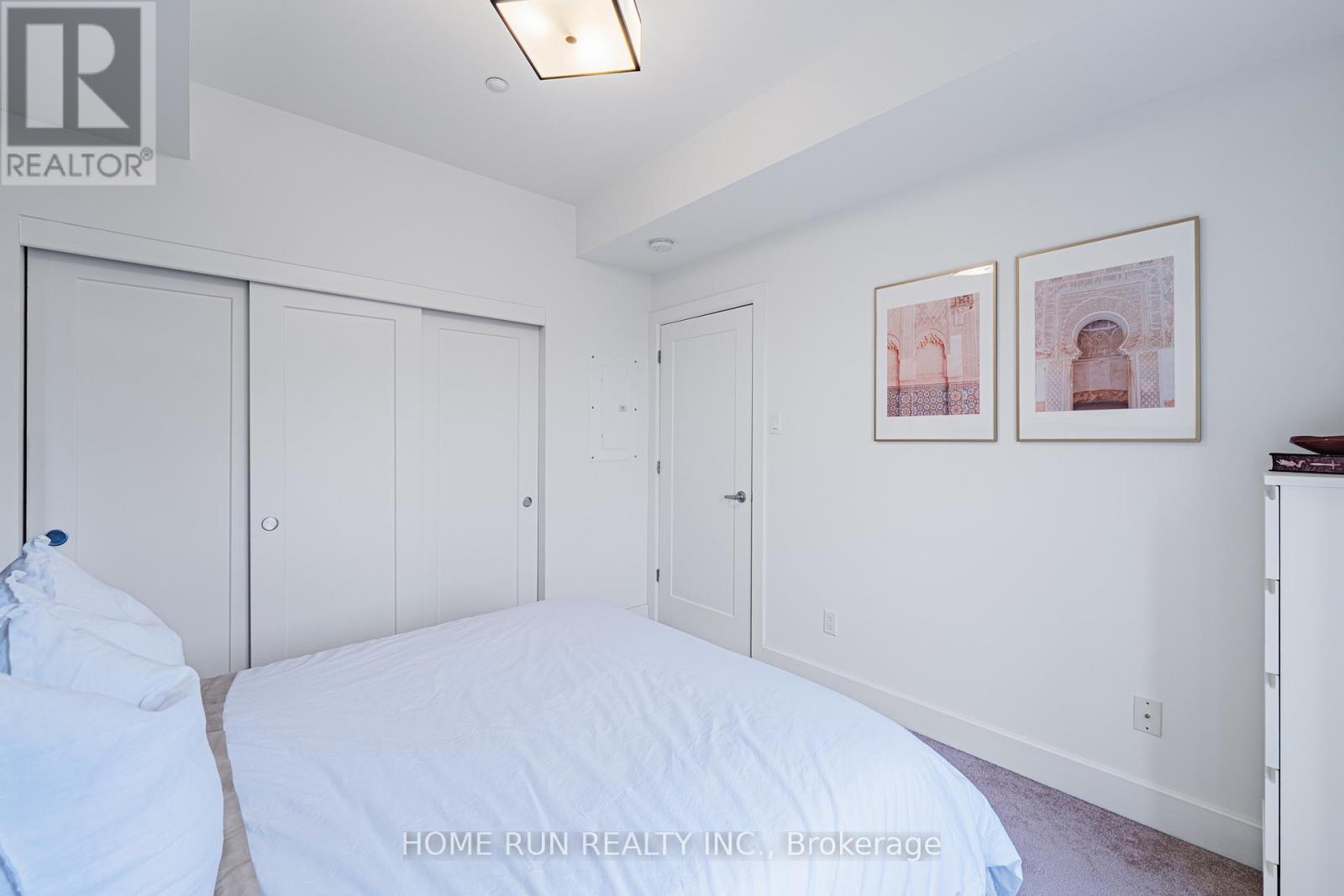 #312 615 LONGFIELDS DRIVE - 15