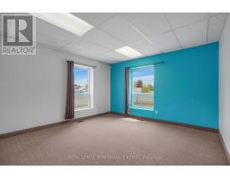 200 Du Comte Street, Alfred And Plantagenet, ON K0B1L0 Photo 9