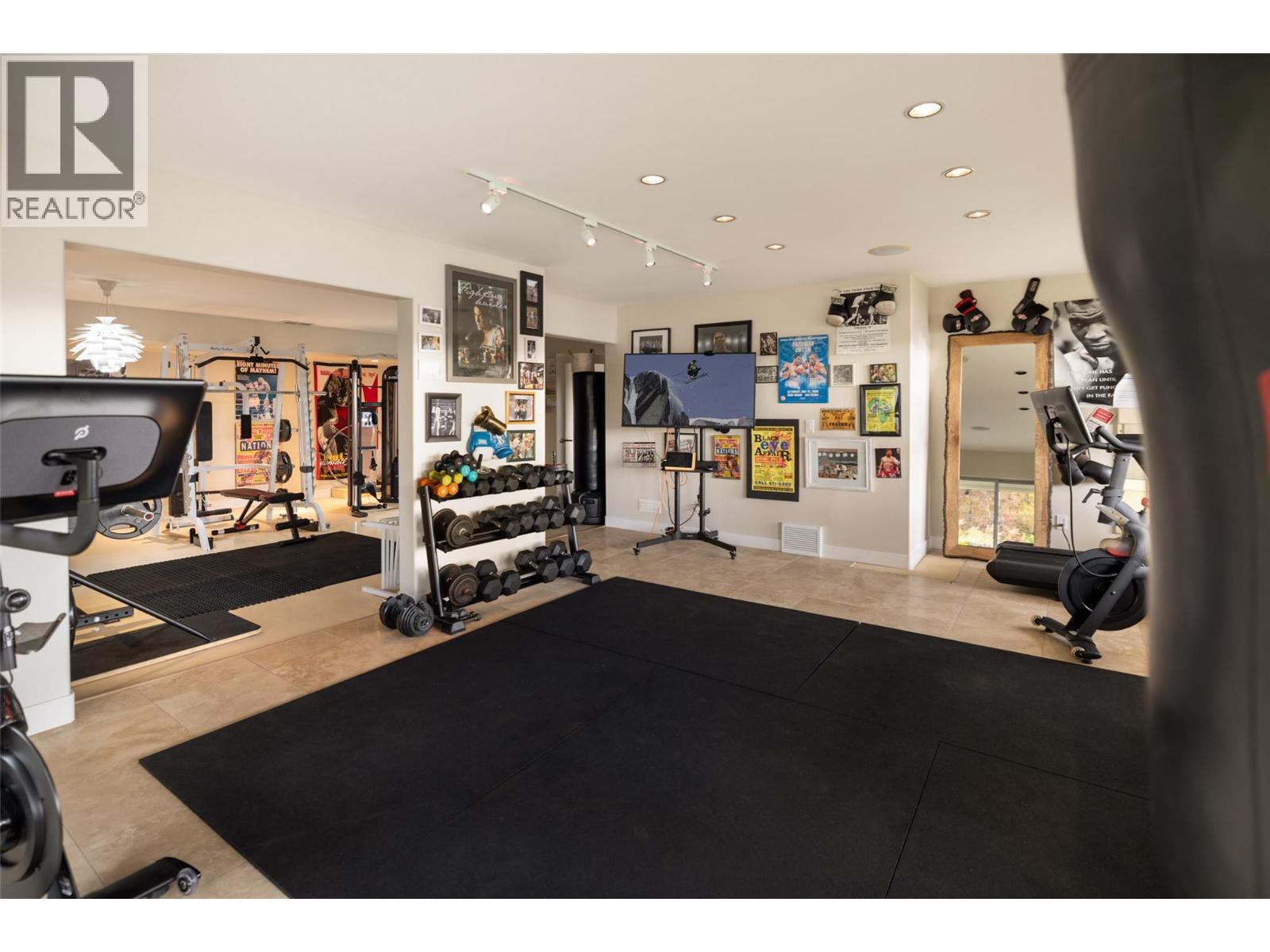 1750 Westside Road Unit# 5, Kelowna