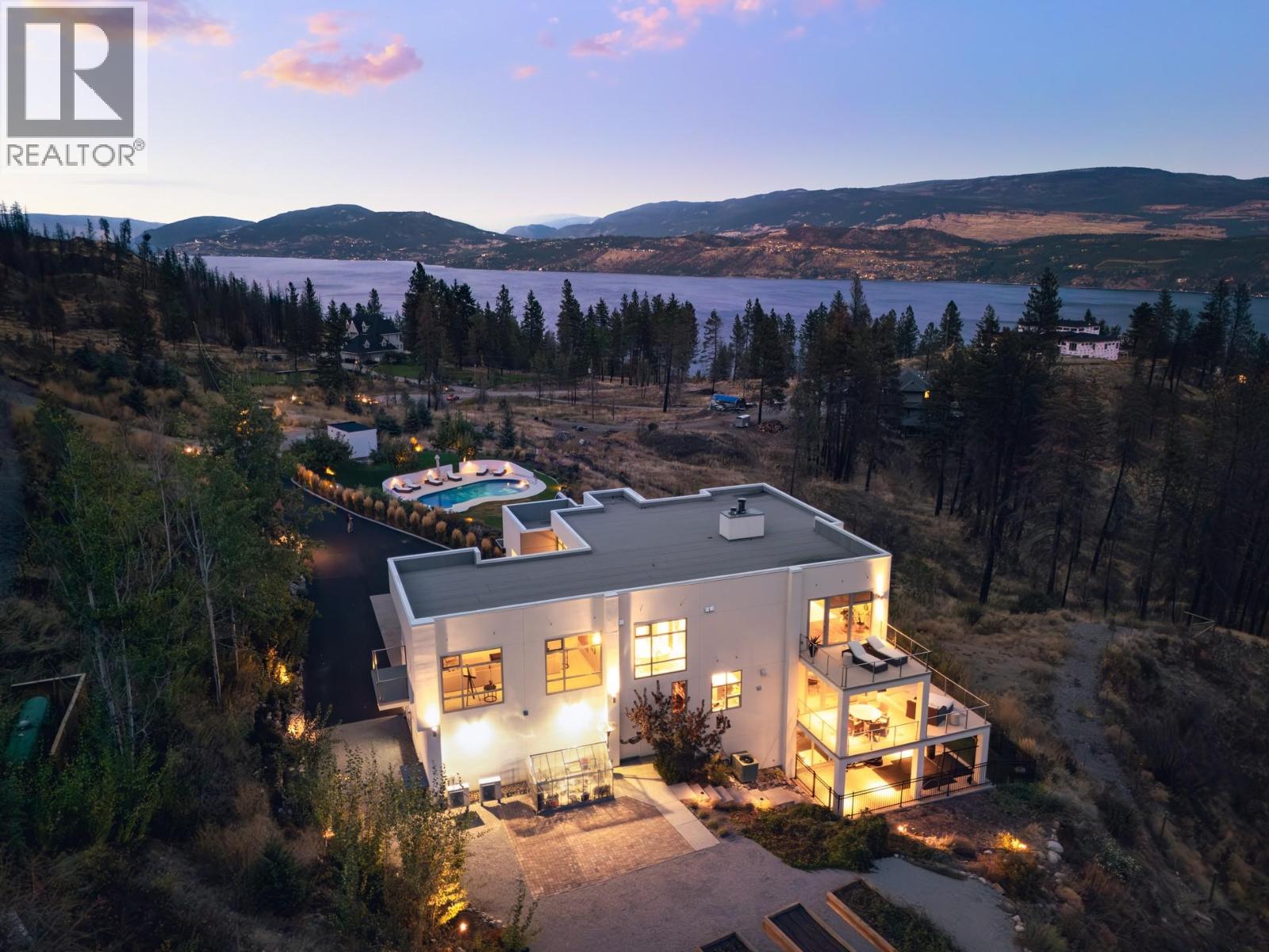 1750 Westside Road Unit# 5, Kelowna