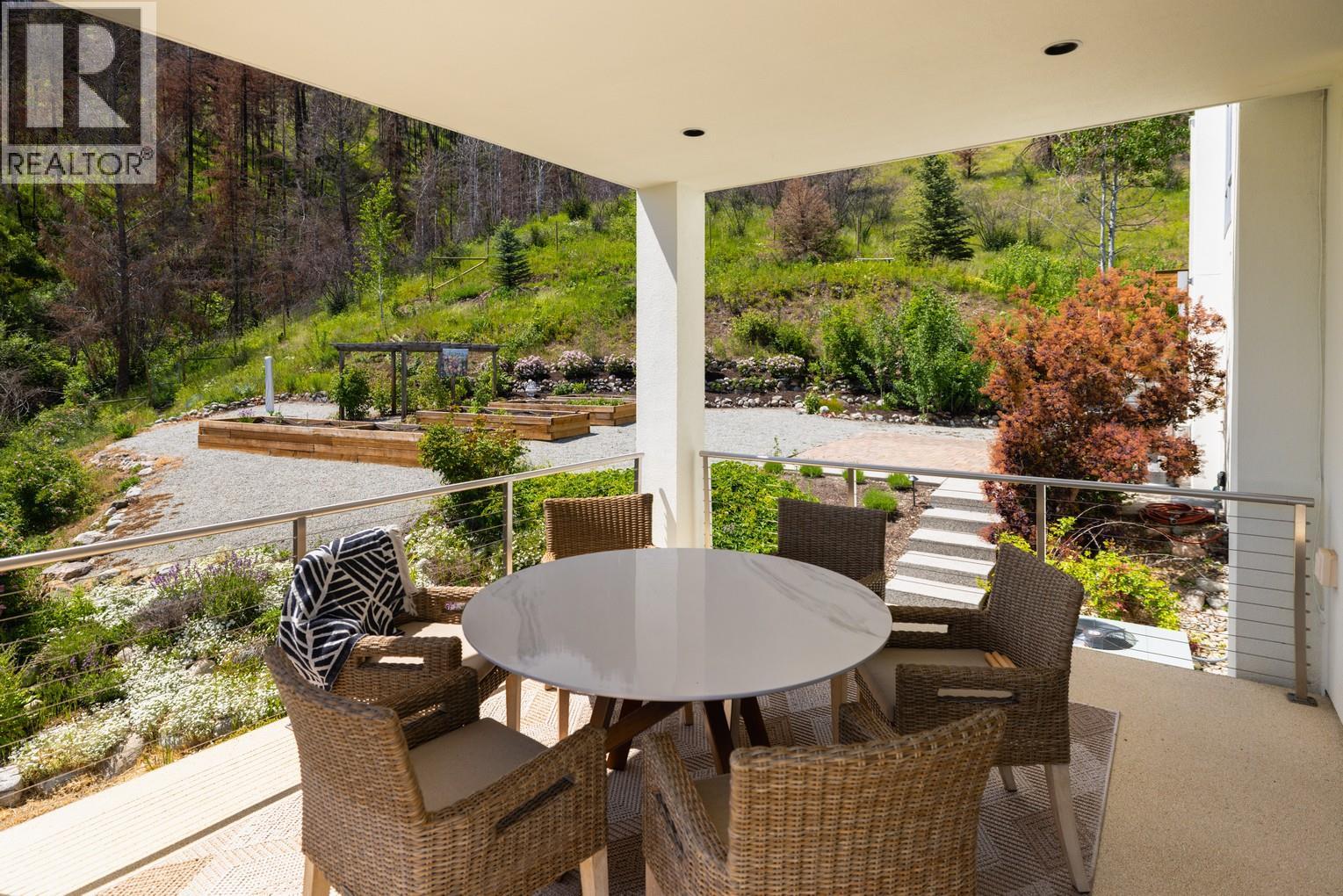 1750 Westside Road Unit# 5, Kelowna