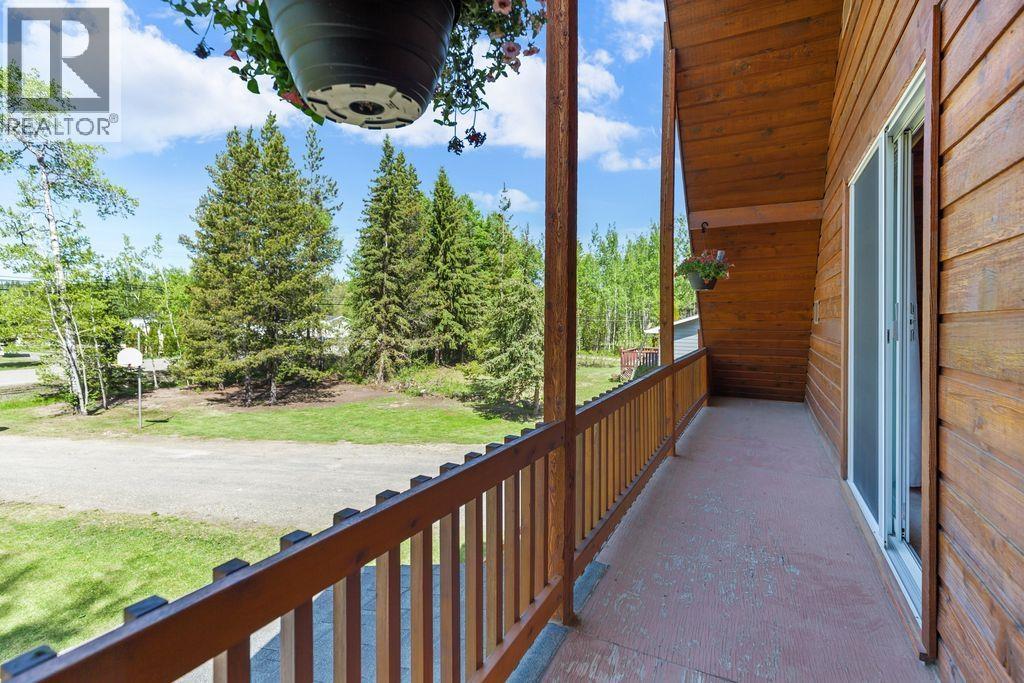 820 N BLACKBURN ROAD - 6