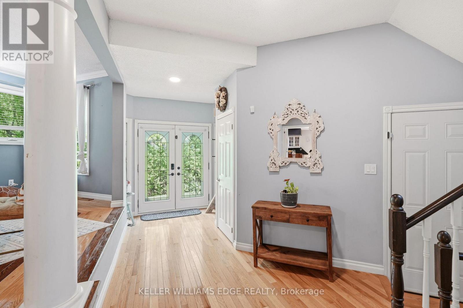 149 COVE CRESCENT - 3