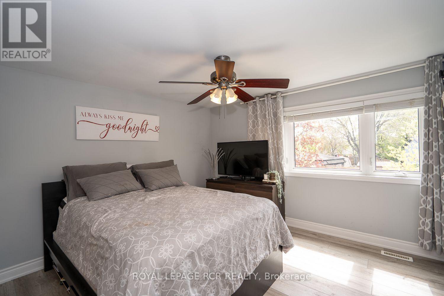 3 BRIGHTON PLACE - 15