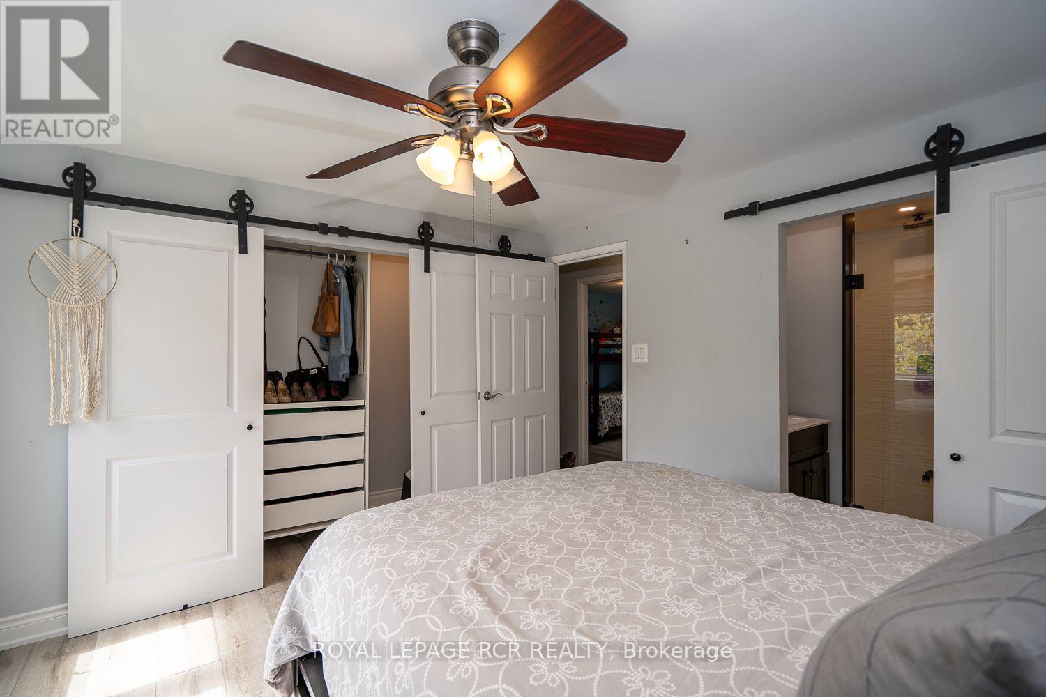 3 BRIGHTON PLACE - 16