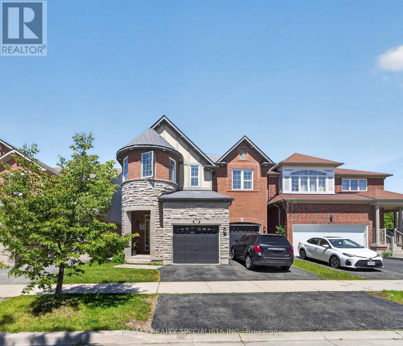 4 DONOMORE DRIVE - 1