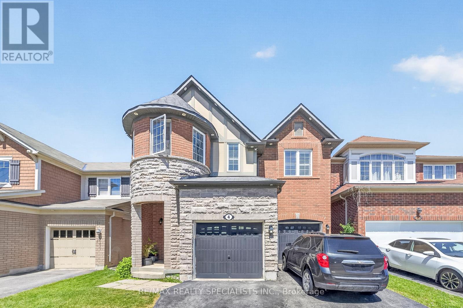 4 DONOMORE DRIVE - 3