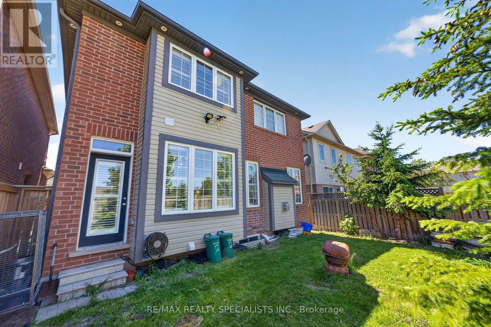 4 DONOMORE DRIVE - 46