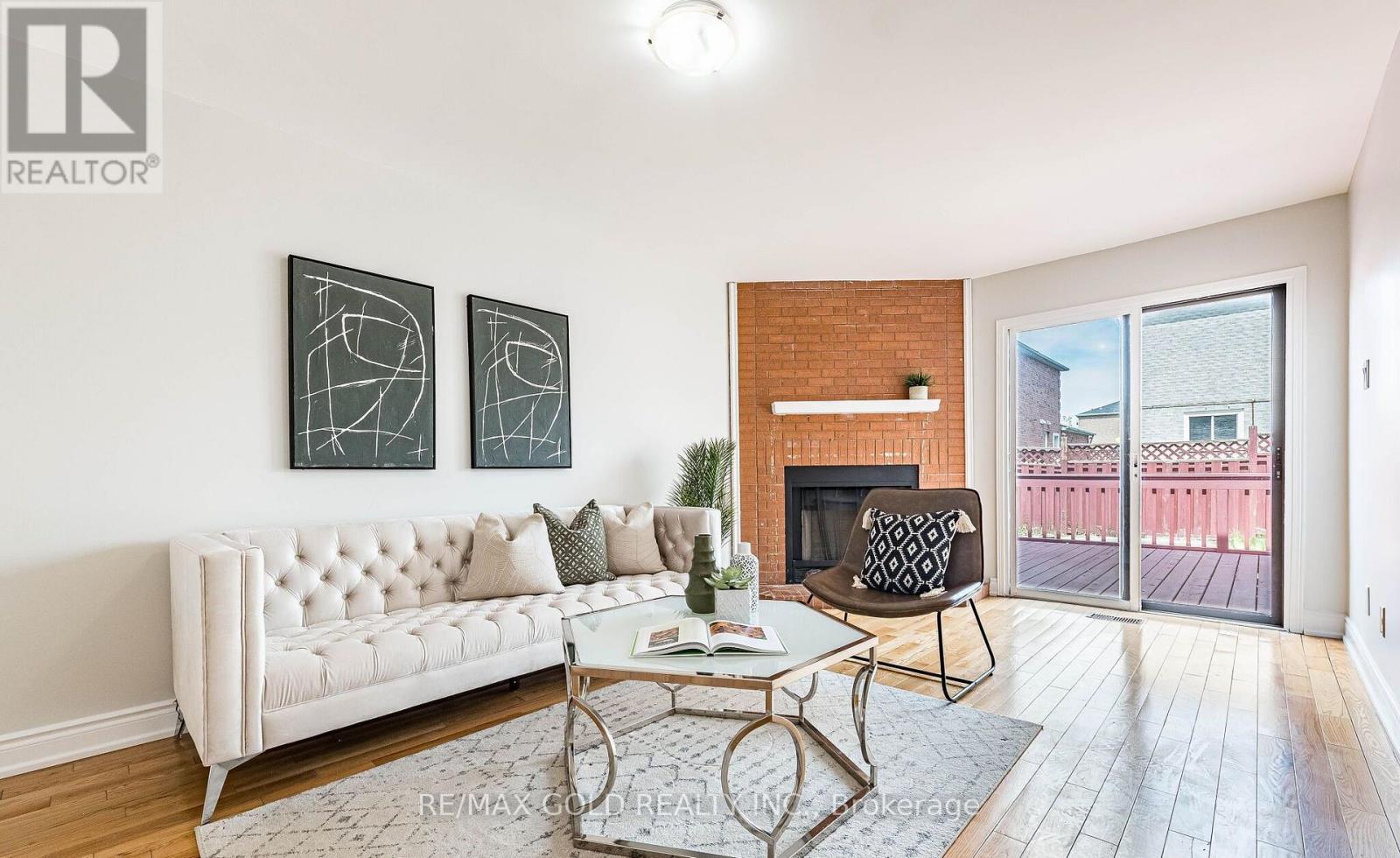 92 MOFFATT AVENUE - 16