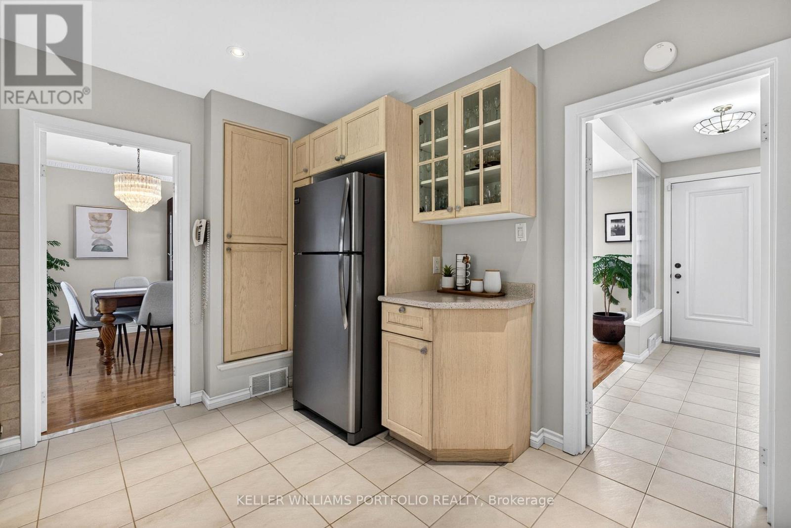 111 PRENNAN AVENUE - 15