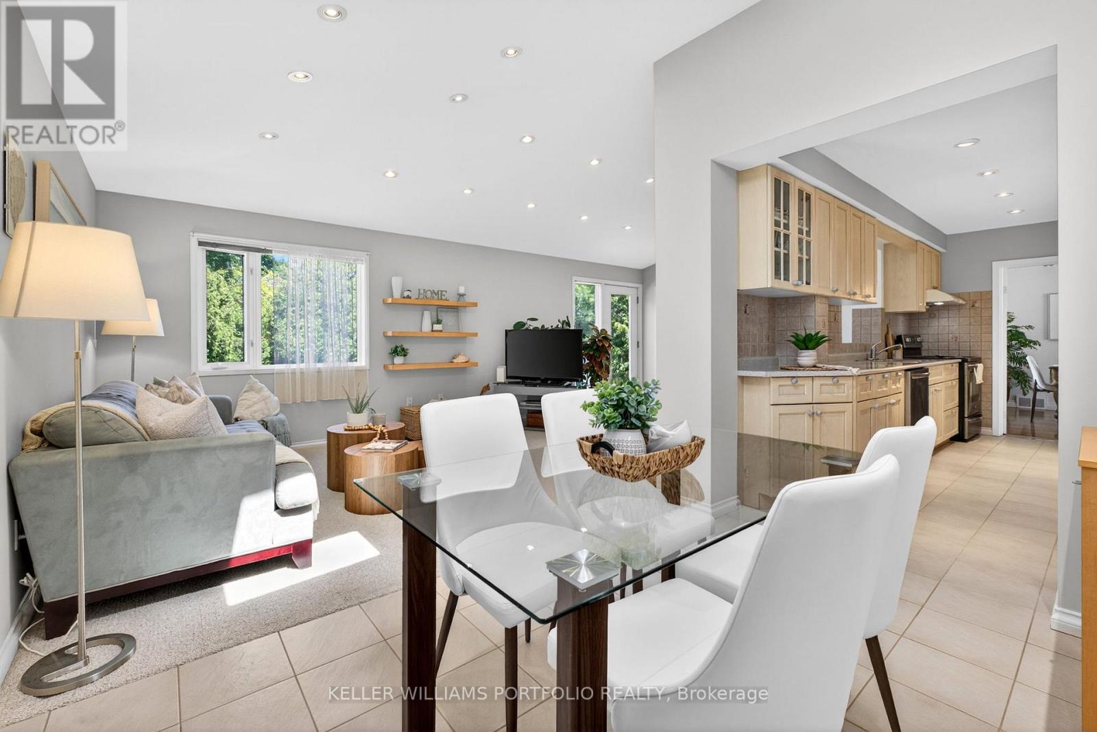 111 PRENNAN AVENUE - 16
