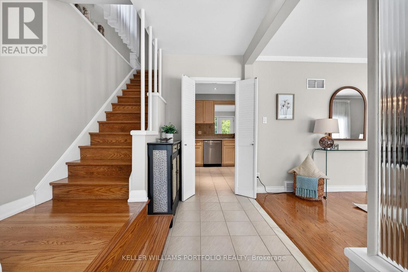 111 PRENNAN AVENUE - 25