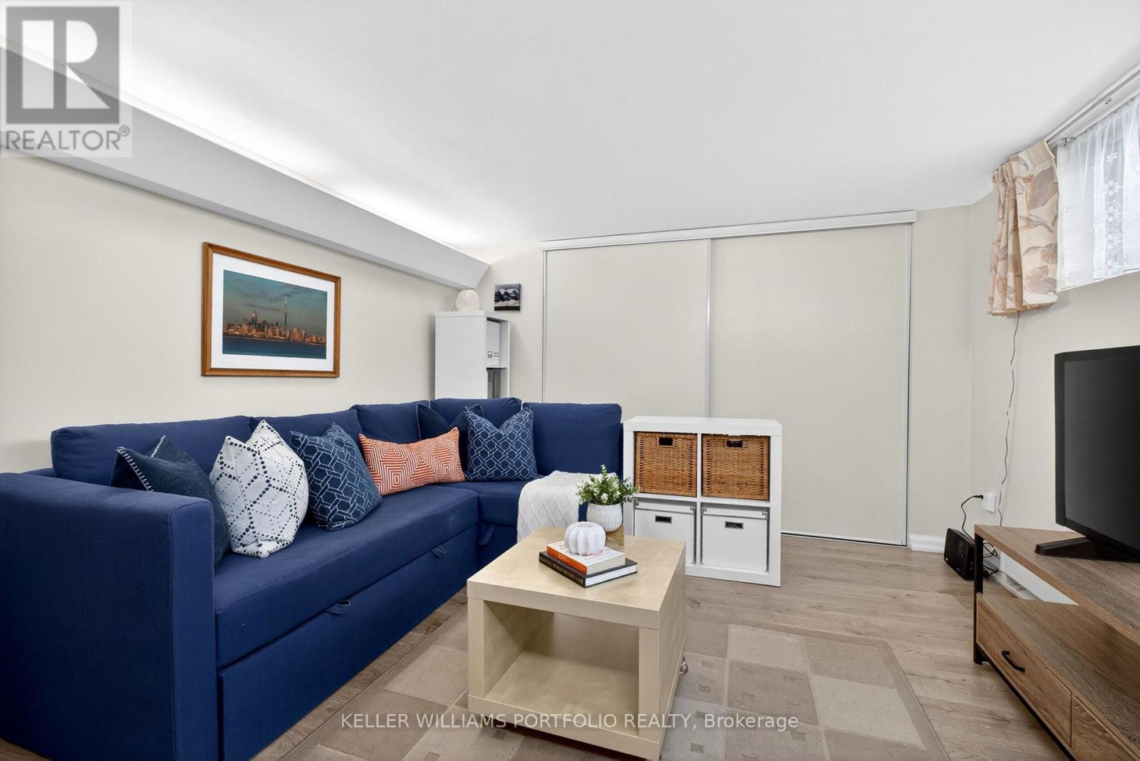 111 PRENNAN AVENUE - 35