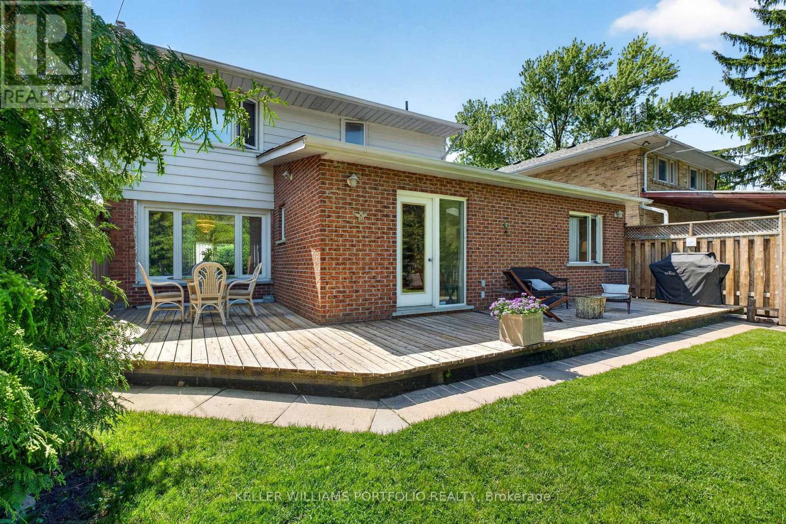 111 PRENNAN AVENUE - 39