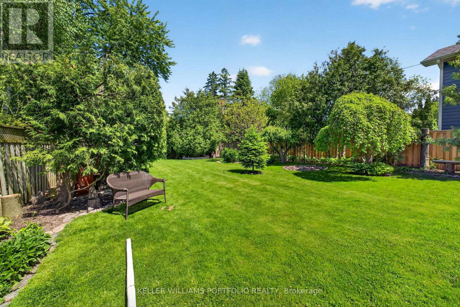 111 PRENNAN AVENUE - 40