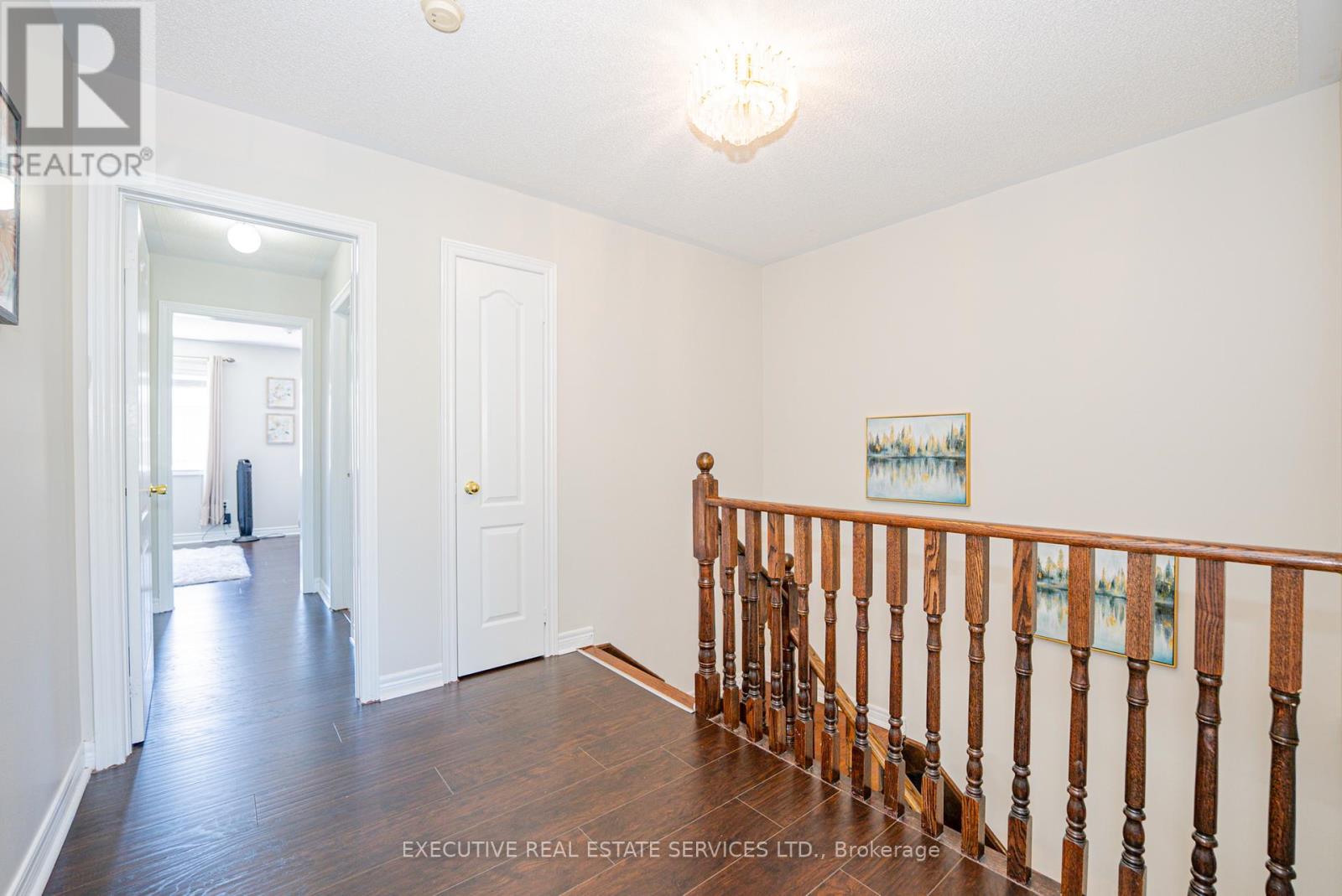 84 DEWRIDGE COURT - 20