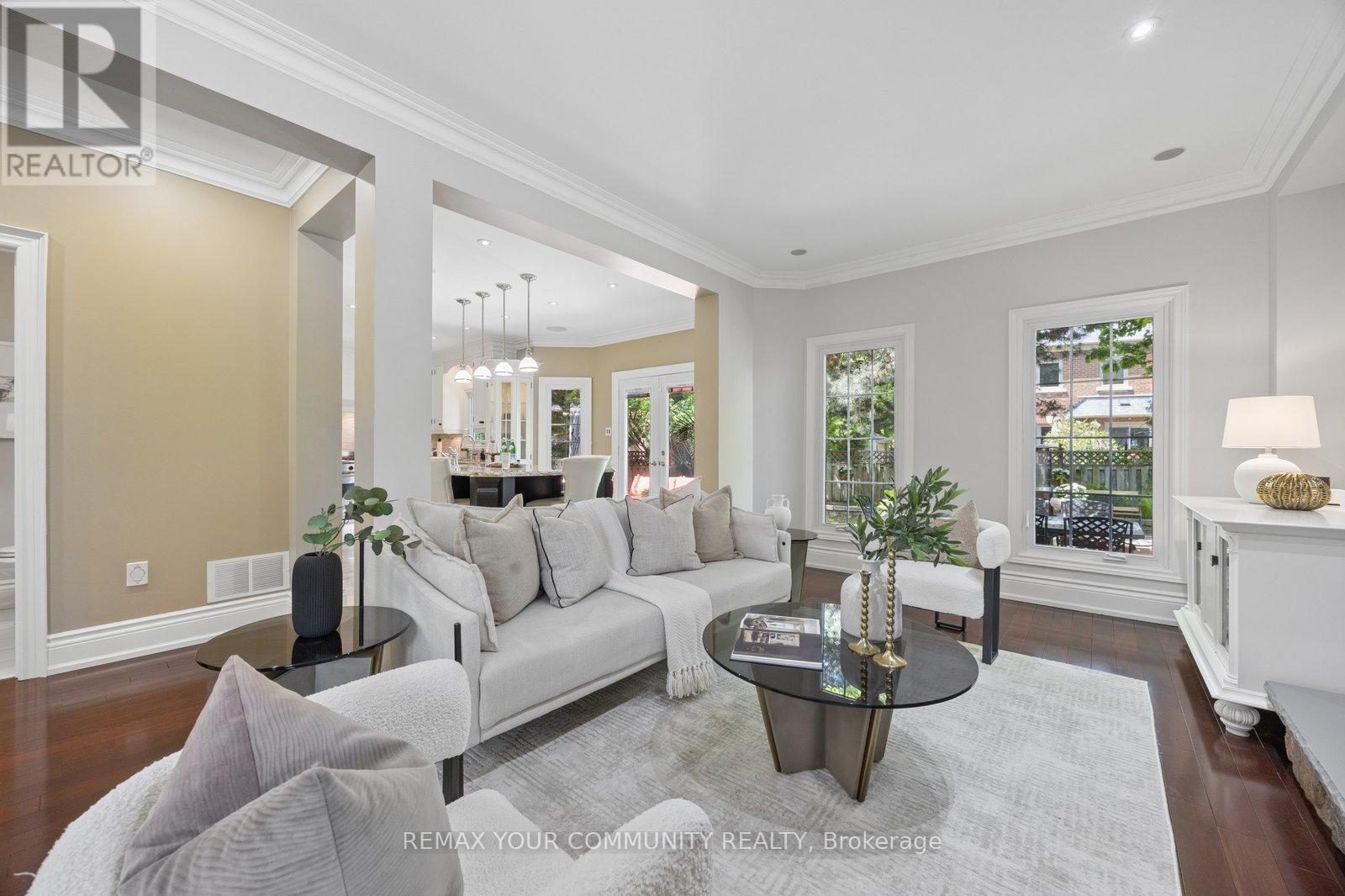 2 RIGGS COURT - 20