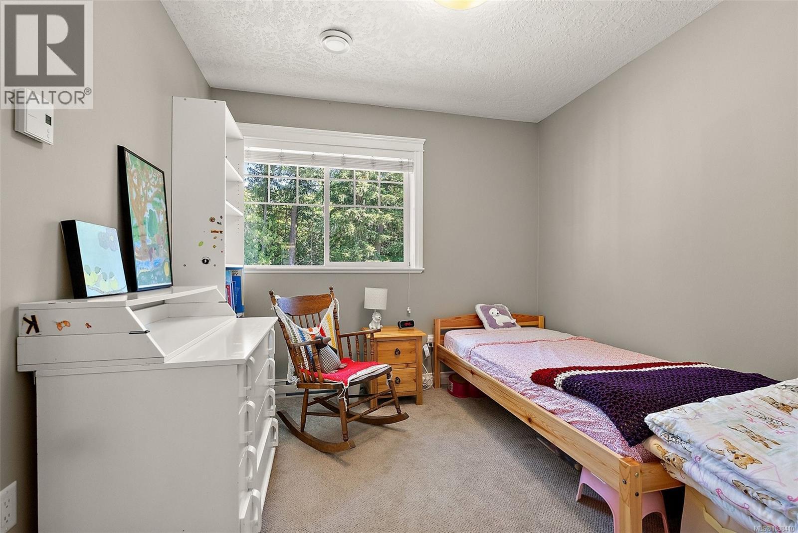 1998 Hawkins Pl, Highlands