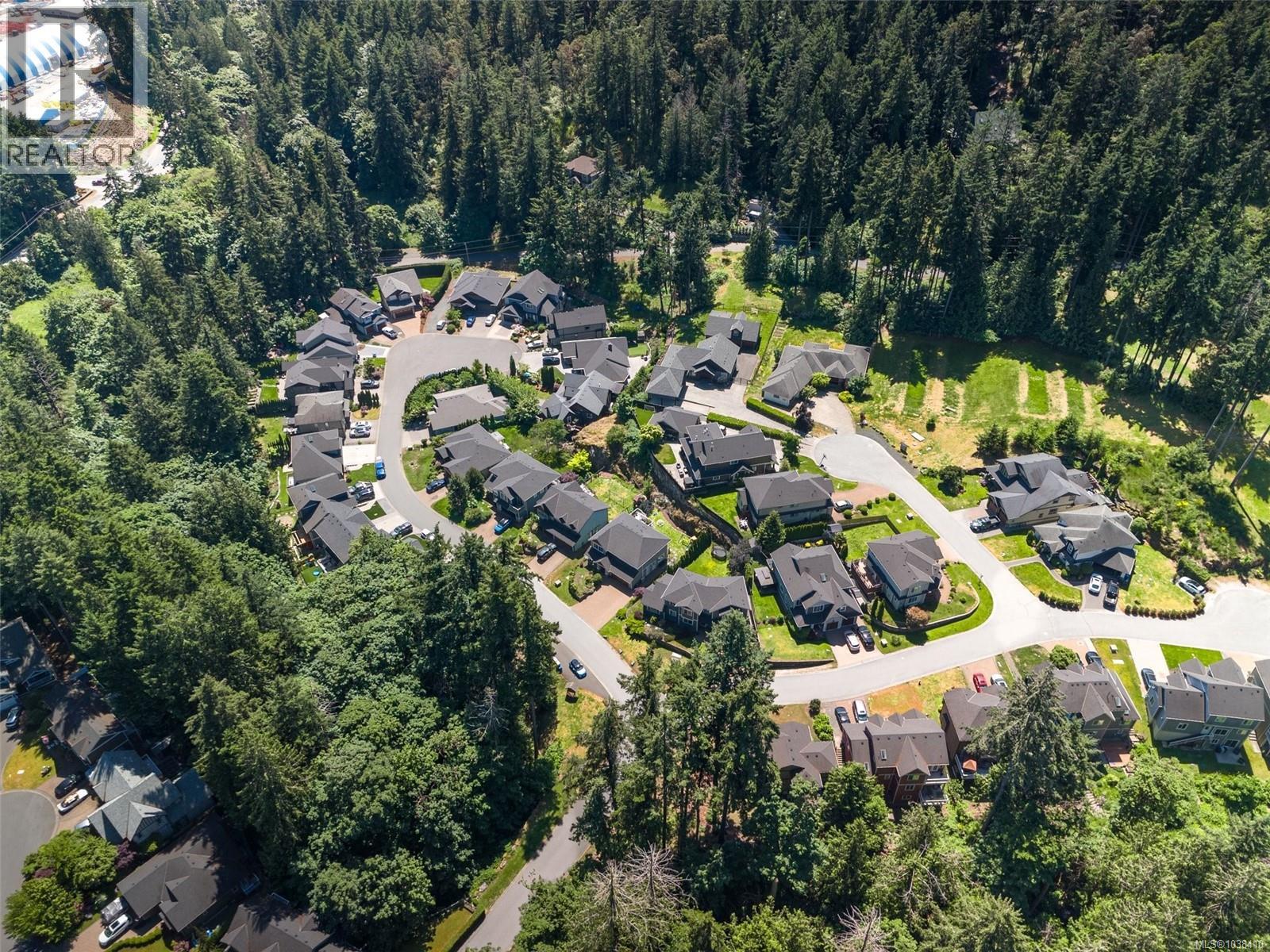 1998 Hawkins Pl, Highlands