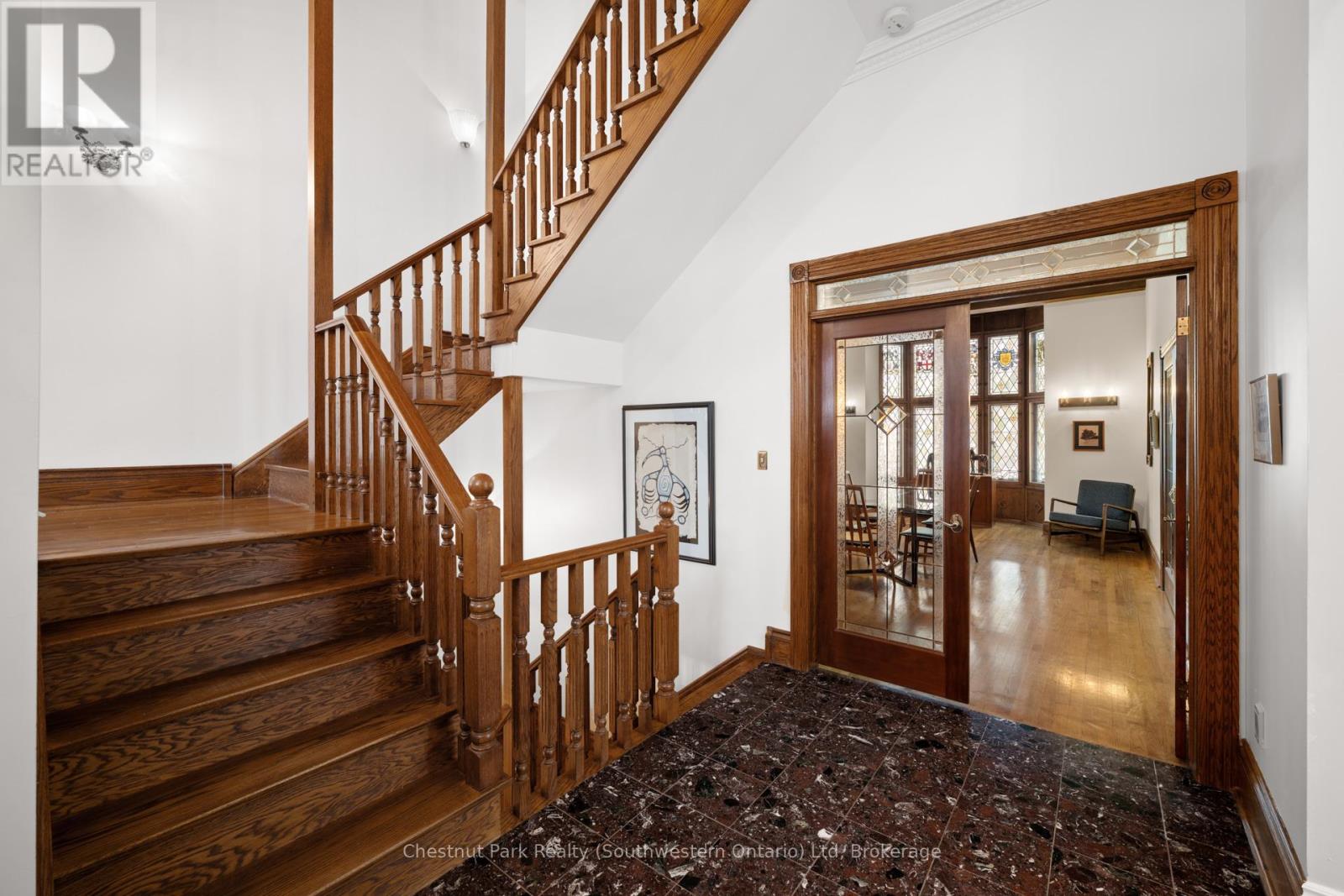 22 STUART STREET - 33
