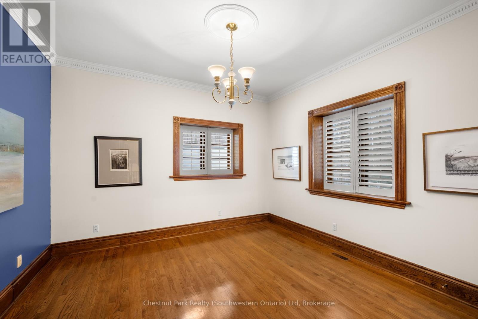 22 STUART STREET - 35
