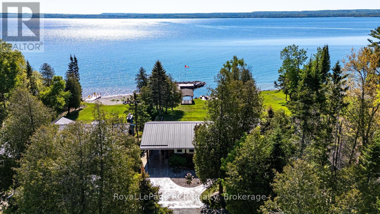 405 BALMY BEACH ROAD - 4