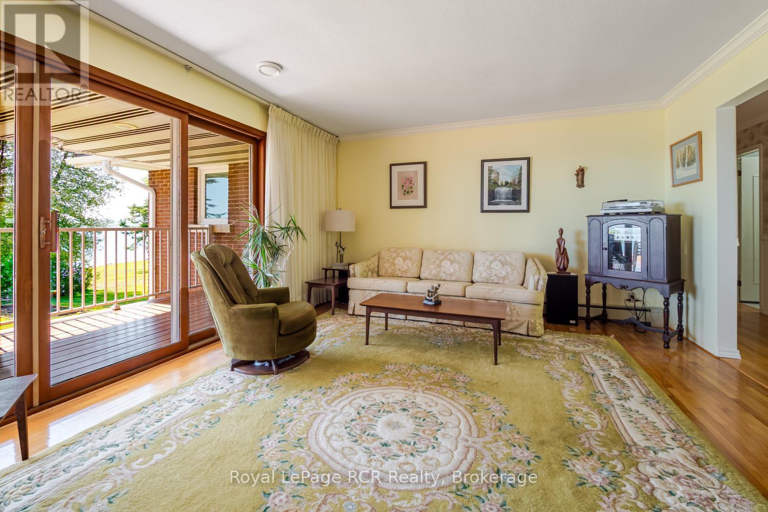 405 BALMY BEACH ROAD - 9