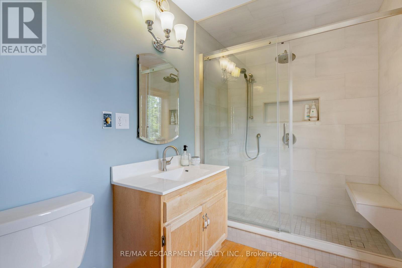 50 EVERETT ROAD - 22
