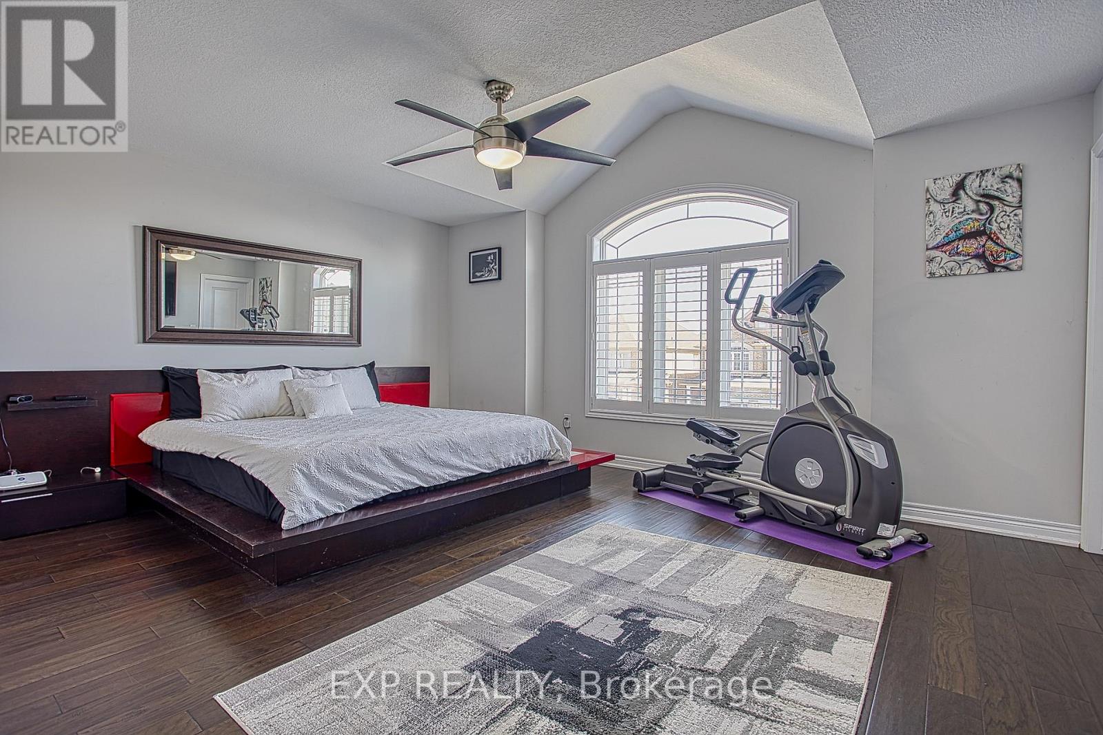 17 NARBONNE CRESCENT - 21