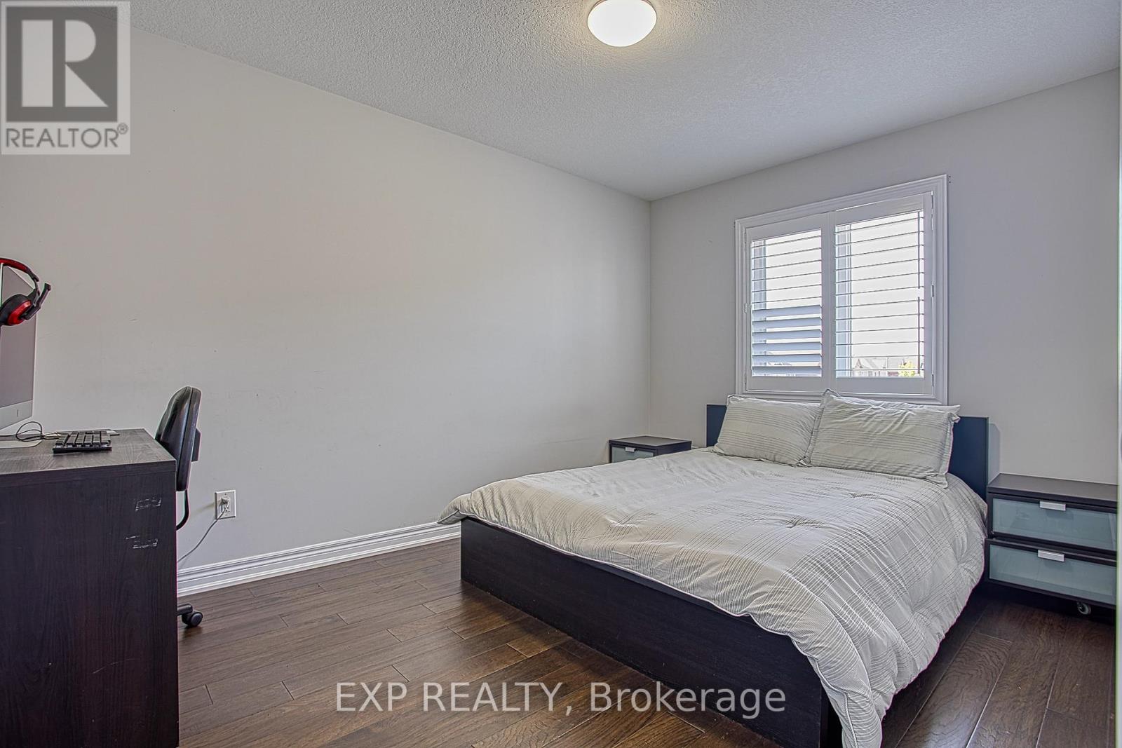 17 NARBONNE CRESCENT - 26