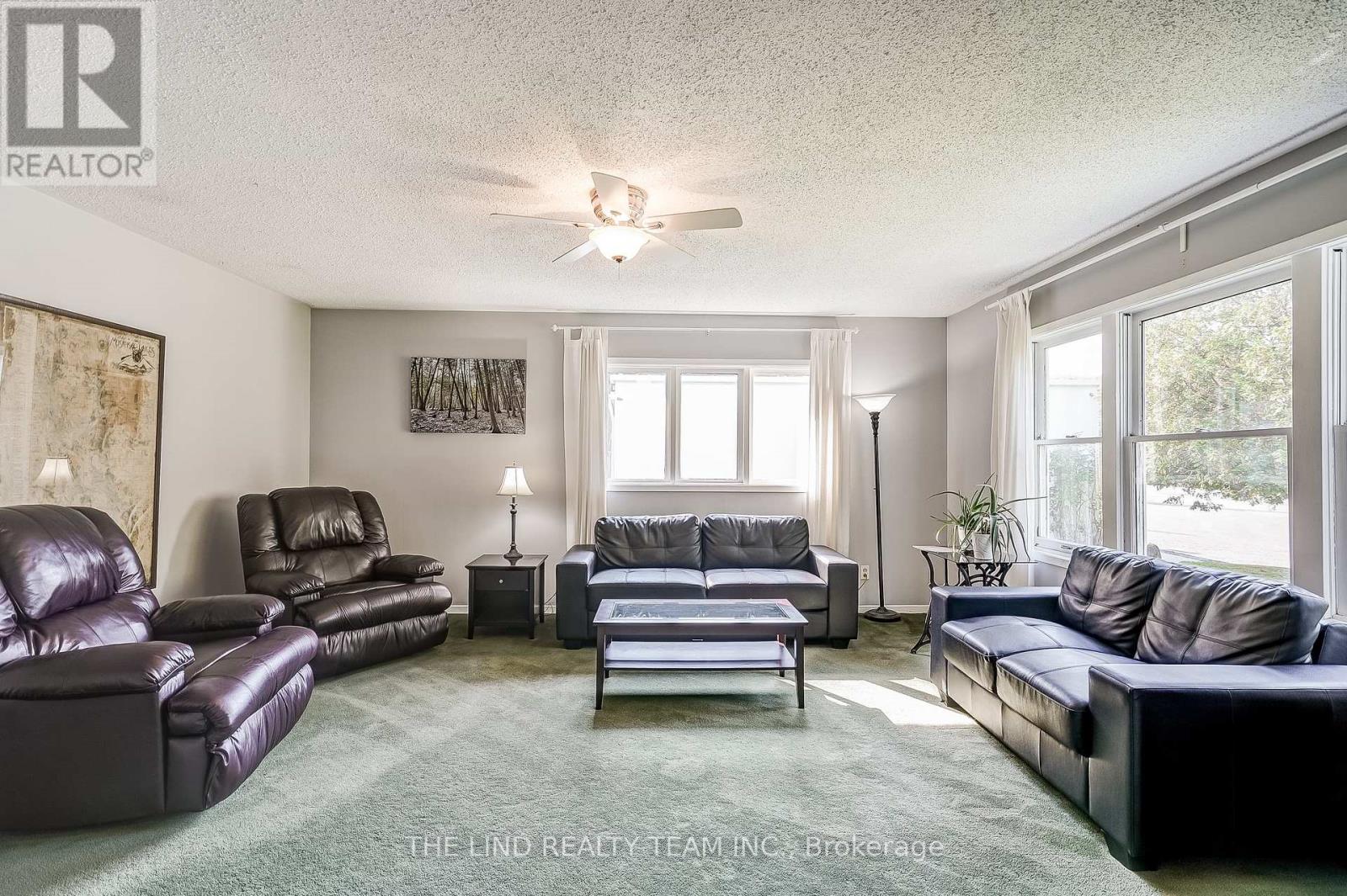 949 RAYMOND ROAD - 8