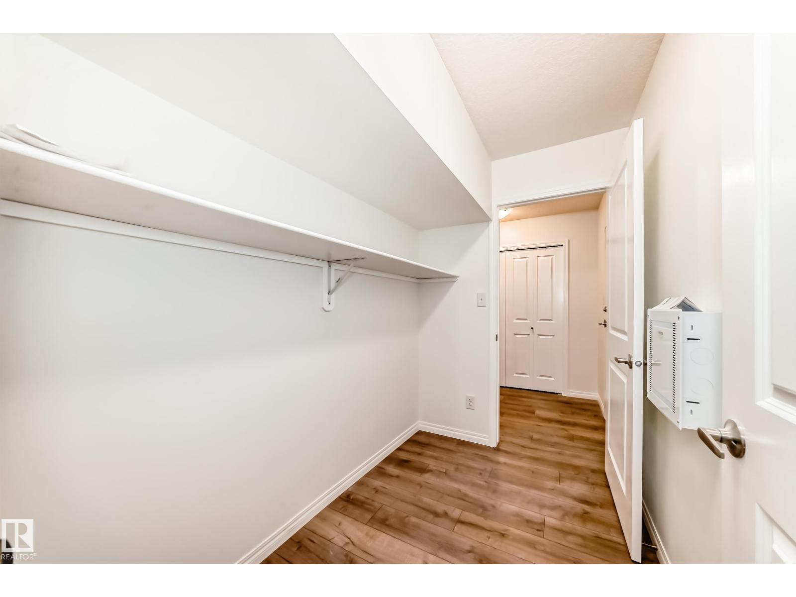 #305 6208 180 ST NW - 35