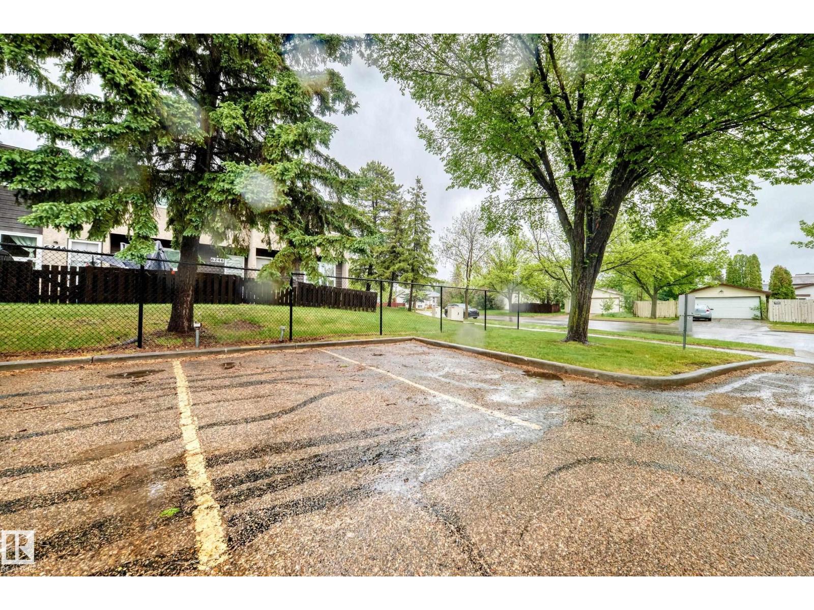 #305 6208 180 ST NW - 37
