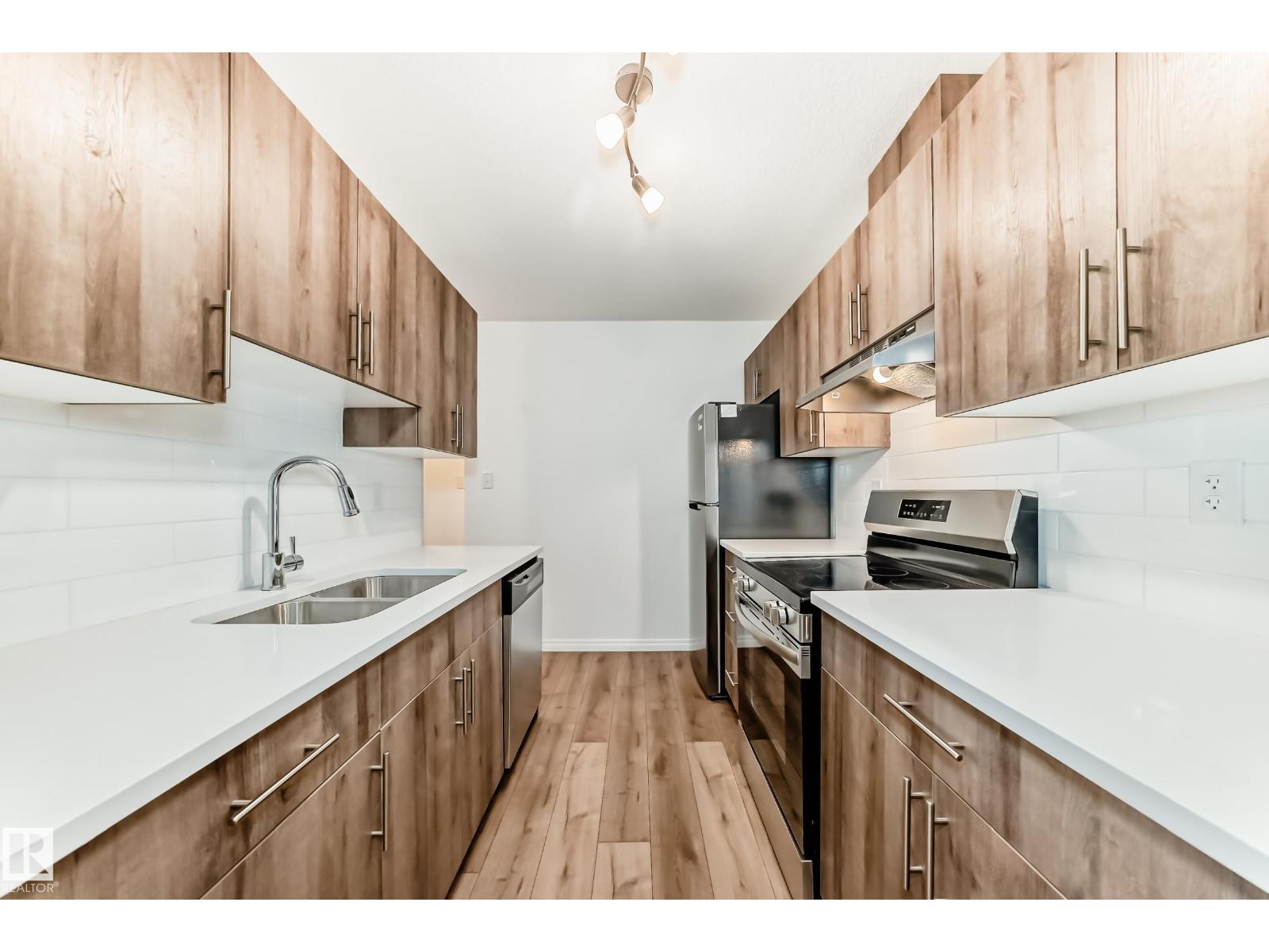 #305 6208 180 ST NW - 7