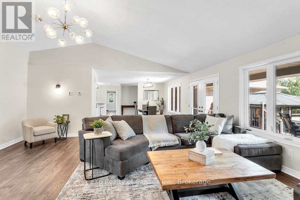 468 FAIRGROUND ROAD - 24