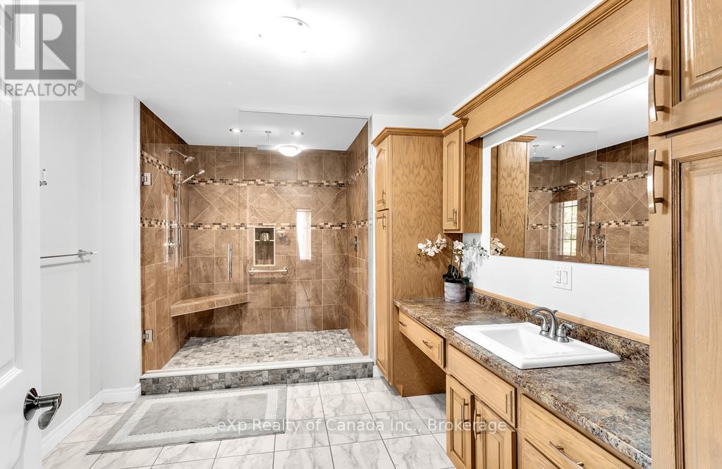 468 FAIRGROUND ROAD - 34