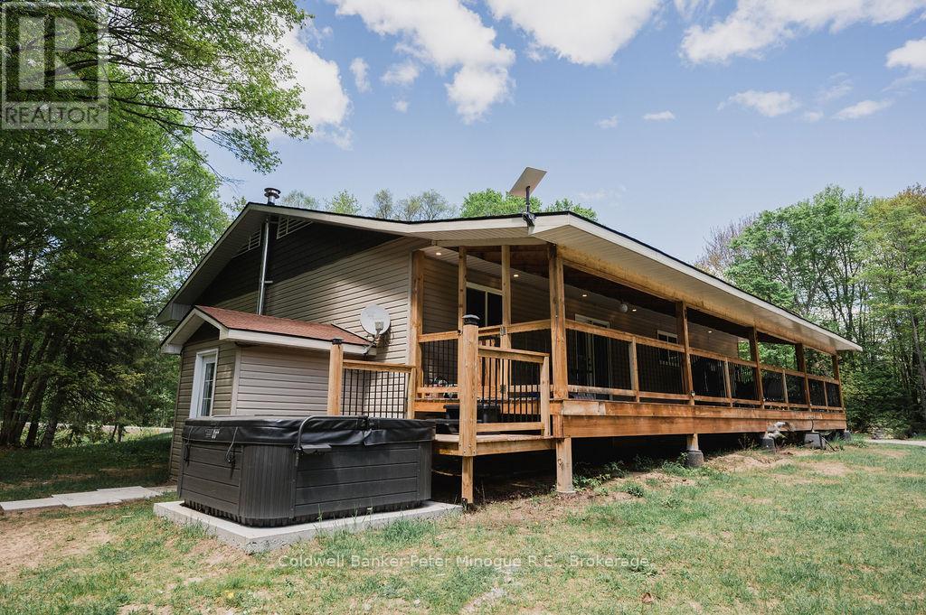 189 PICKEREL LAKE ROAD - 24