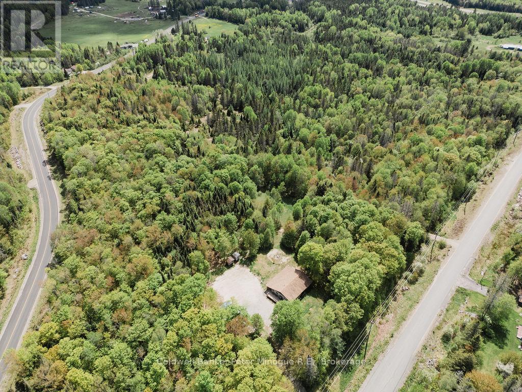 189 PICKEREL LAKE ROAD - 32