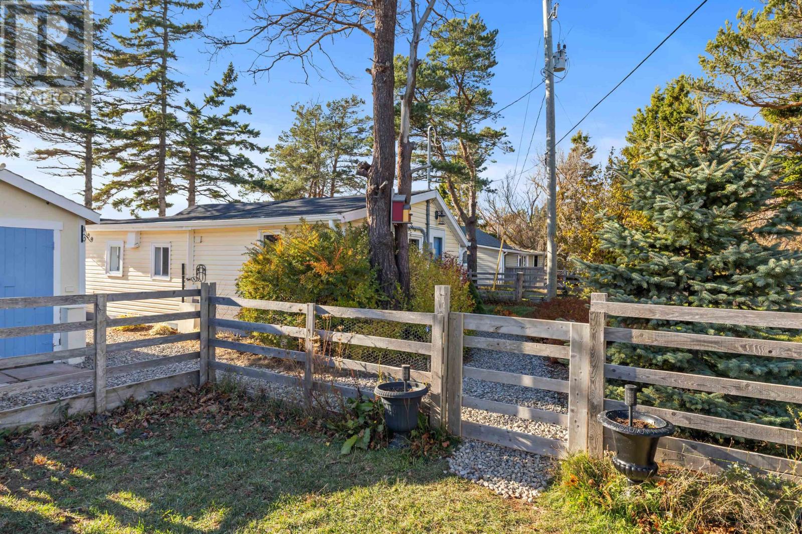 34 Margaret Lane, Stavert Shore - 39