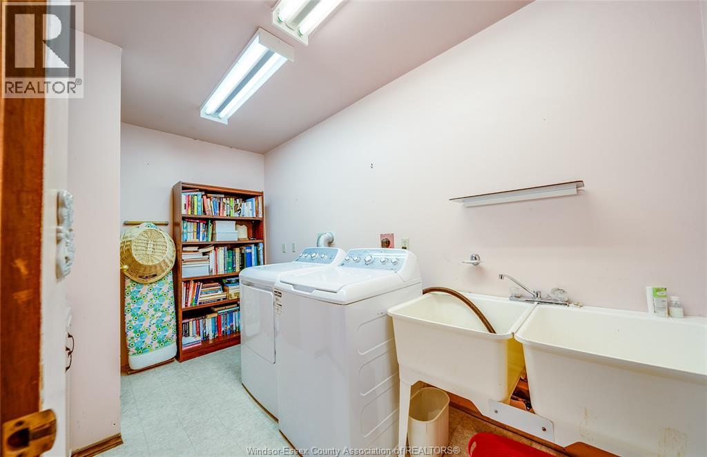 468 AMBERLY - 15
